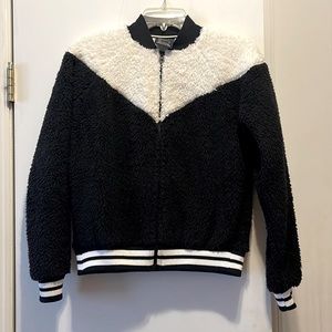 COPY - Nike Sherpa Bomber Jacket Size S/P